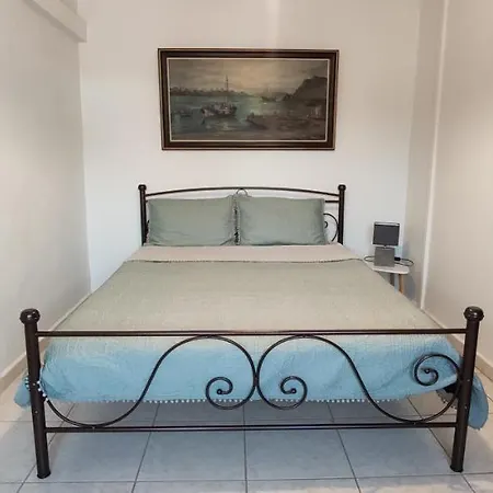 Ostria Apartment